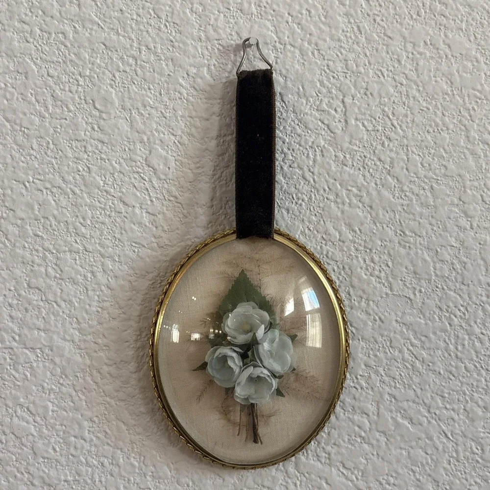 Dried Flowers in Domed Oval Frame Vintage Wall Hang. Velvet. Set Of 2.